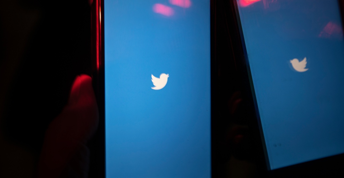 Rusia multa a Twitter por no eliminar contenidos prohibidos en el país