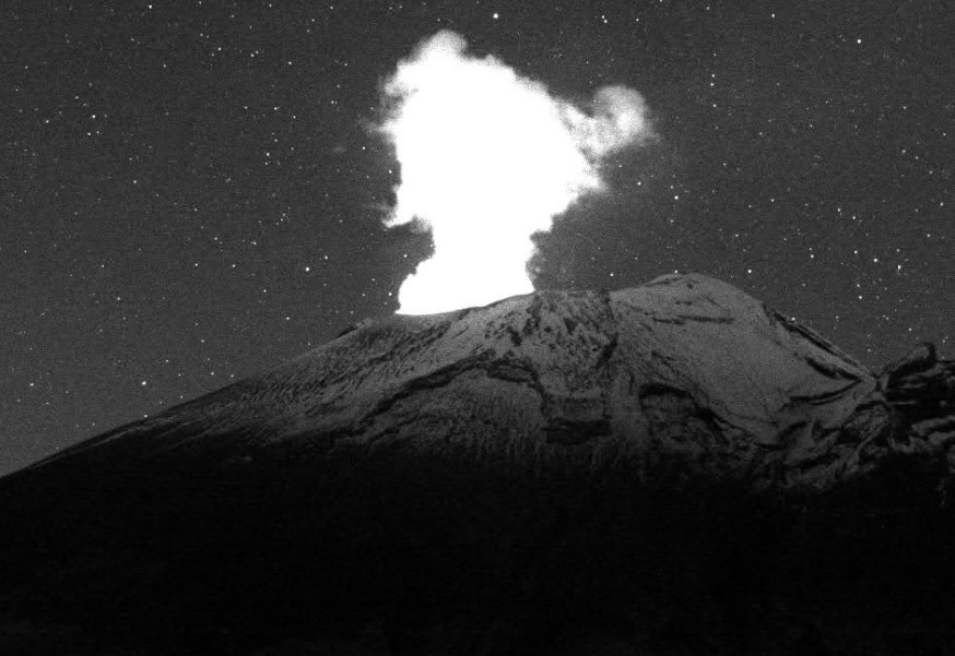 Popocatépetl registra 102 exhalaciones en 24 horas